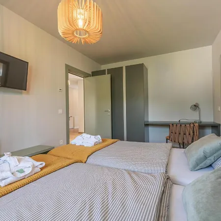 3 Bedroom Lovely In