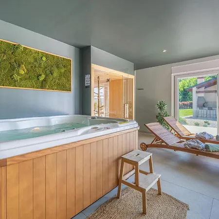 3 Bedroom Lovely In بيت للعطل Hum